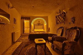 Hotel Sunset Cave