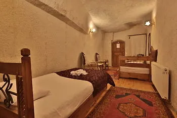 Hotel Sunset Cave